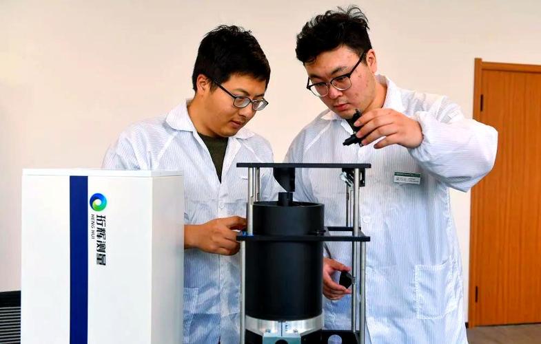 通过产研深度结合,不仅推动了农业和工业的生产革新,也在国际科技舞台